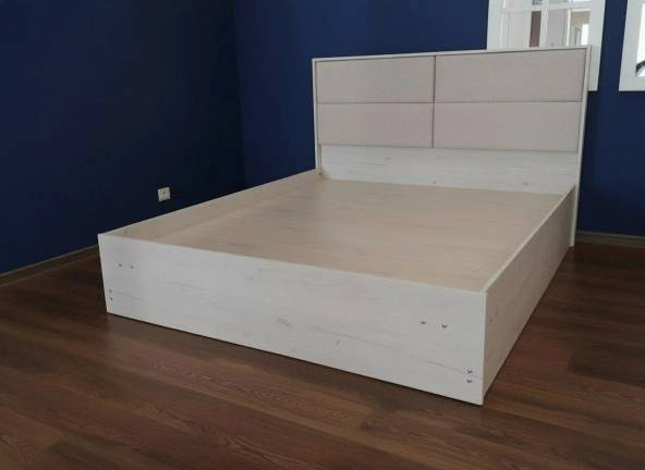 Кровать двухспальная Штудгарт2