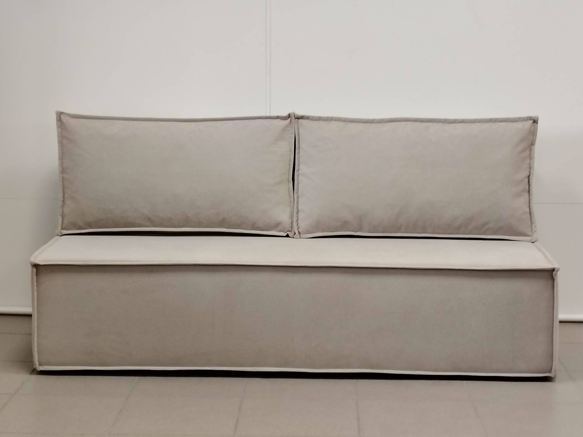 диван Ривьера